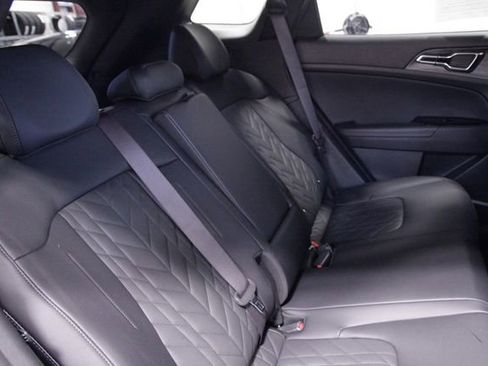 Used 2024 Kia Sportage X-Line image 18