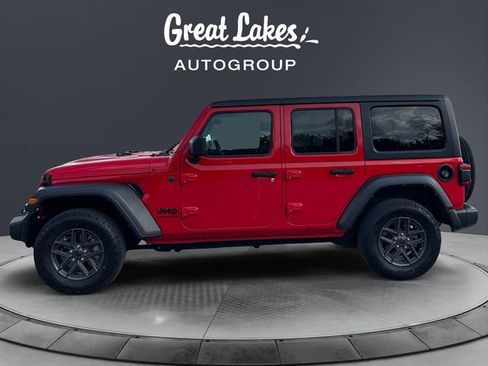 Used 2024 Jeep Wrangler Unlimited Sport AWD/4WD image 2