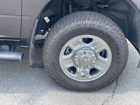 Used 2025 RAM 2500 Tradesman AWD/4WD image 32