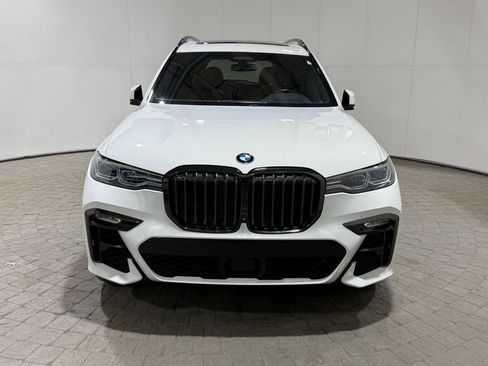 Used 2021 BMW X7 M50i w/ Dynamic Handling Package image 2