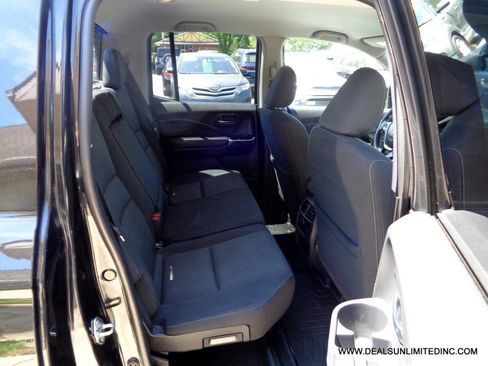 Used 2017 Honda Ridgeline Sport image 19