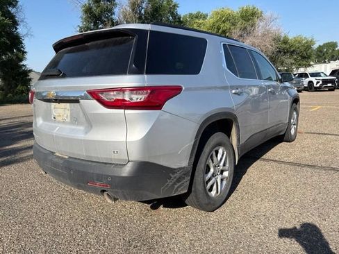 Used 2020 Chevrolet Traverse LT w/ LPO, Floor Liner Package AWD/4WD image 4