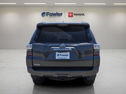 Used 2019 Toyota 4Runner SR5 Premium AWD/4WD image 6