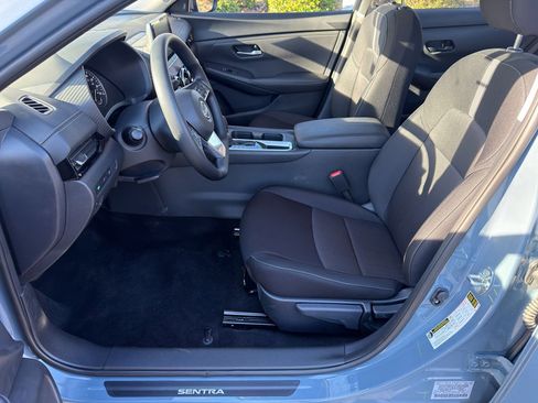 New 2025 Nissan Sentra SV image 15