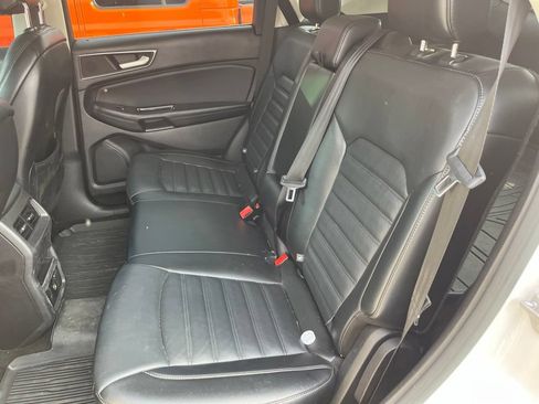 Used 2015 Ford Edge SEL w/ Equipment Group 201A AWD/4WD image 9