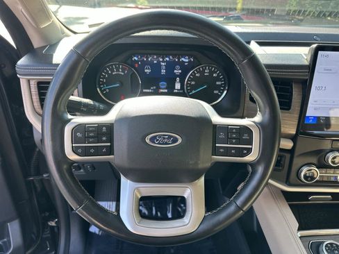 Used 2024 Ford Expedition Max Limited image 15