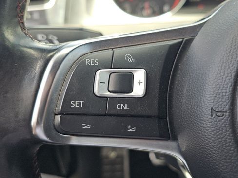 Used 2016 Volkswagen GTI S FWD image 11