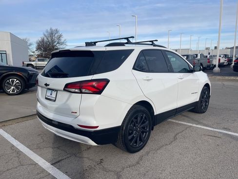 Used 2023 Chevrolet Equinox RS w/ RS Leather Package image 3