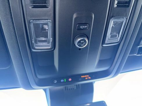 Used 2025 Chevrolet Tahoe LT image 48