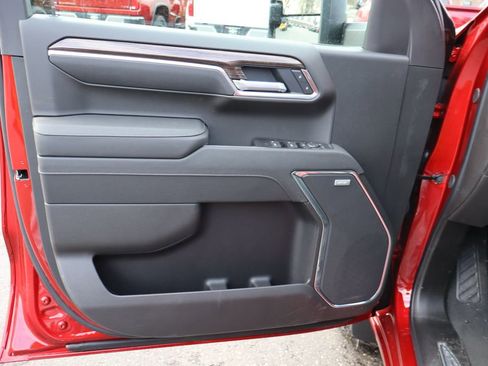 New 2026 Chevrolet Silverado 1500 LT Trail Boss w/ Convenience Package II AWD/4WD image 4