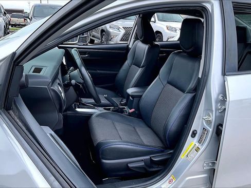 Used 2019 Toyota Corolla SE FWD image 7
