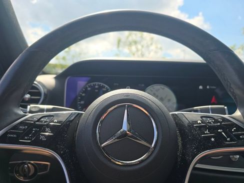 Used 2023 Mercedes-Benz E 350 4MATIC Sedan image 29