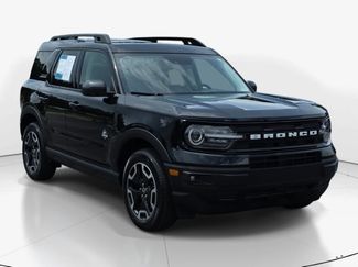 Used 2023 Ford Bronco Sport Outer Banks w/ Tech Package AWD/4WD video 3