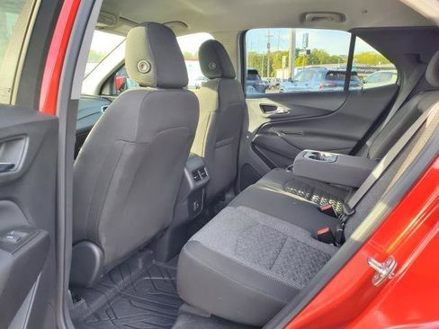 Used 2024 Chevrolet Equinox LT image 23