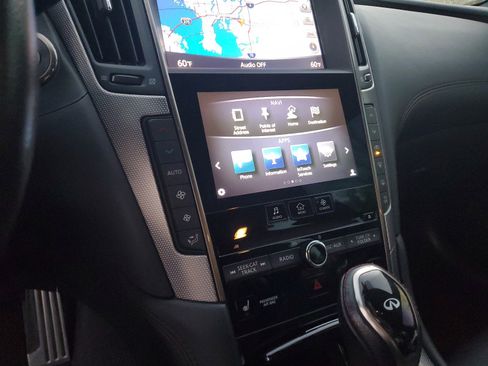 Used 2018 INFINITI Q50 Red Sport 400 w/ Sensory Package (Sport) image 22