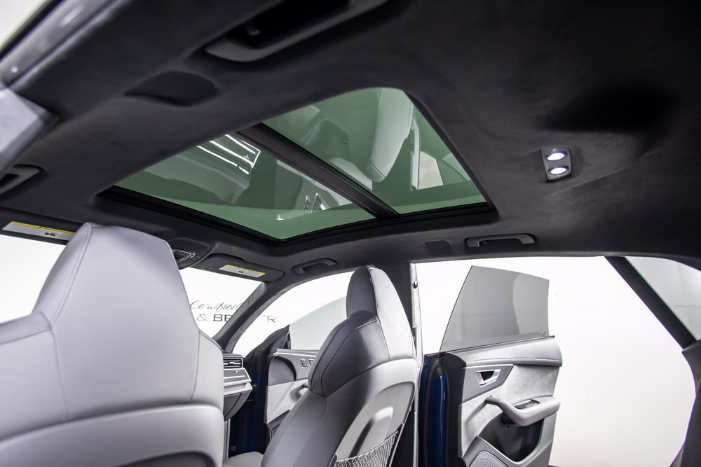 Used 2025 Audi SQ8 Prestige AWD/4WD image 23