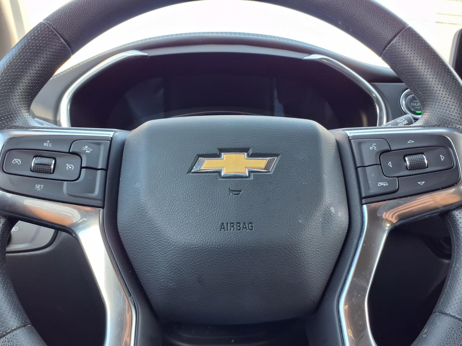 Used 2025 Chevrolet Blazer LT FWD image 15