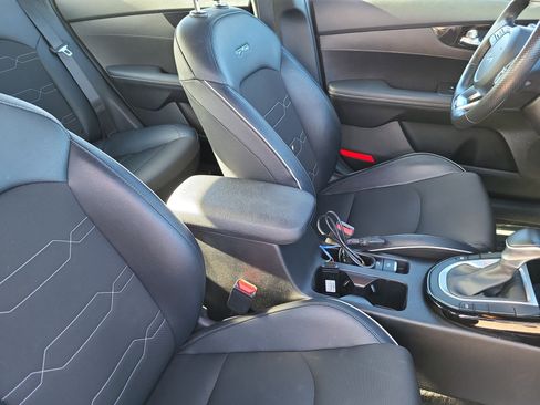 Used 2024 Kia Forte GT-Line image 13