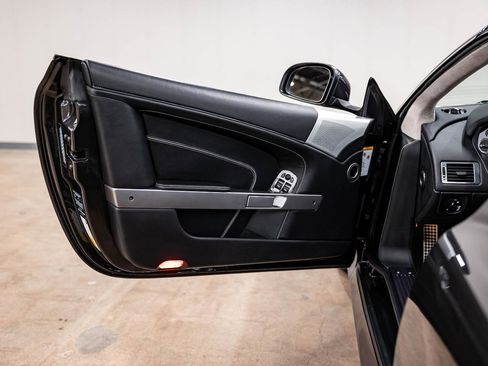 Used 2012 Aston Martin Virage Volante image 39