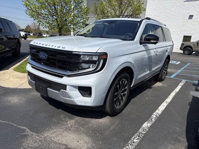 Used 2025 Ford Expedition Platinum