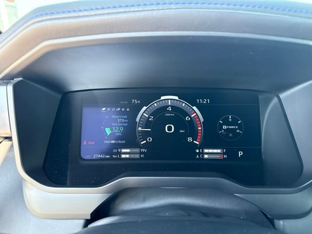 Used 2024 Toyota Tundra Platinum AWD/4WD image 9