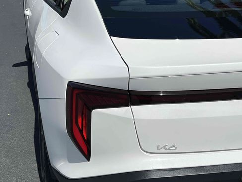Used 2025 Kia K4 FWD image 49