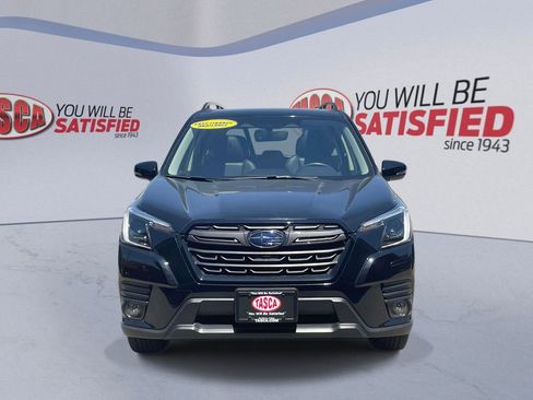 Used 2023 Subaru Forester Limited AWD/4WD image 2