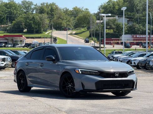 Used 2025 Honda Civic Sport image 1