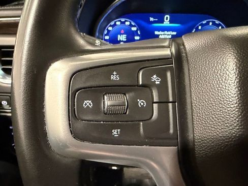 Used 2024 Chevrolet Suburban LT image 20