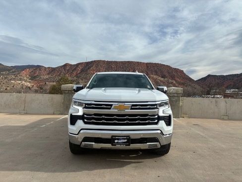Used 2023 Chevrolet Silverado 1500 LTZ image 5
