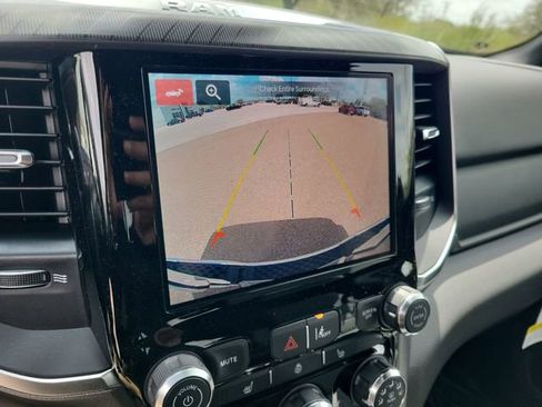 New 2026 RAM 1500 4x4 Crew Cab image 12