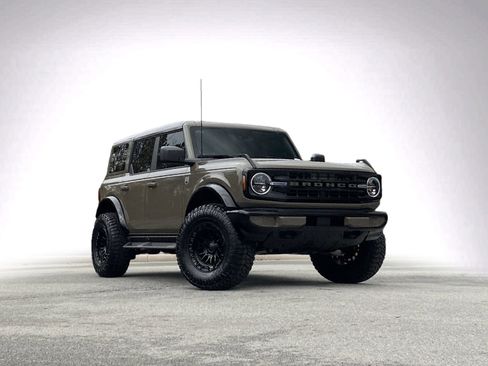 Used 2025 Ford Bronco Big Bend image 2