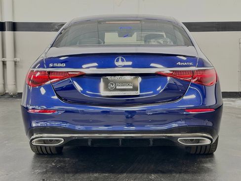 Used 2024 Mercedes-Benz S 580 4MATIC Sedan image 11