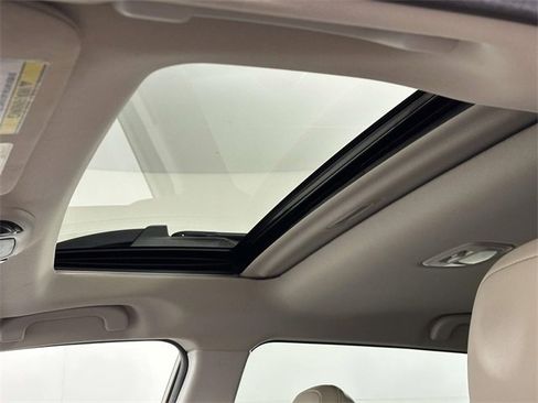 Used 2023 Subaru Outback Limited image 32