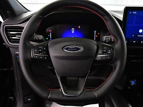 Used 2024 Ford Escape ST-Line w/ Tech Pack #1 image 19