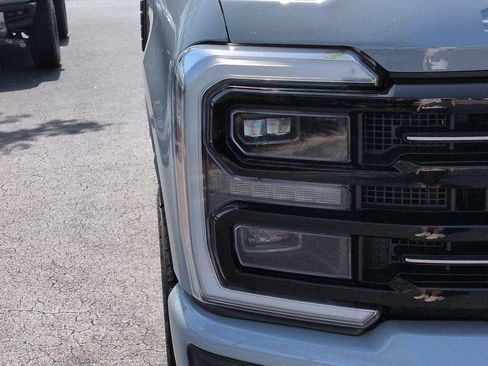 Certified 2026 Ford F350 Platinum AWD/4WD image 9