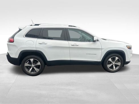 Used 2021 Jeep Cherokee Limited image 7