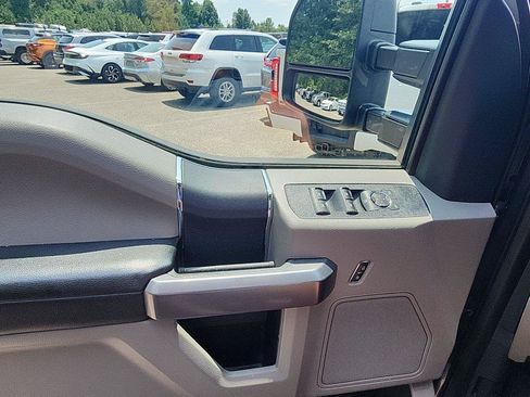 Used 2022 Ford F250 XLT AWD/4WD image 15