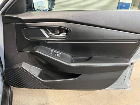 Used 2025 Honda Accord Sport image 11