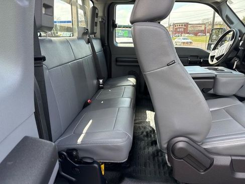 Used 2015 Ford F350 XL w/ Power Equipment Group image 8