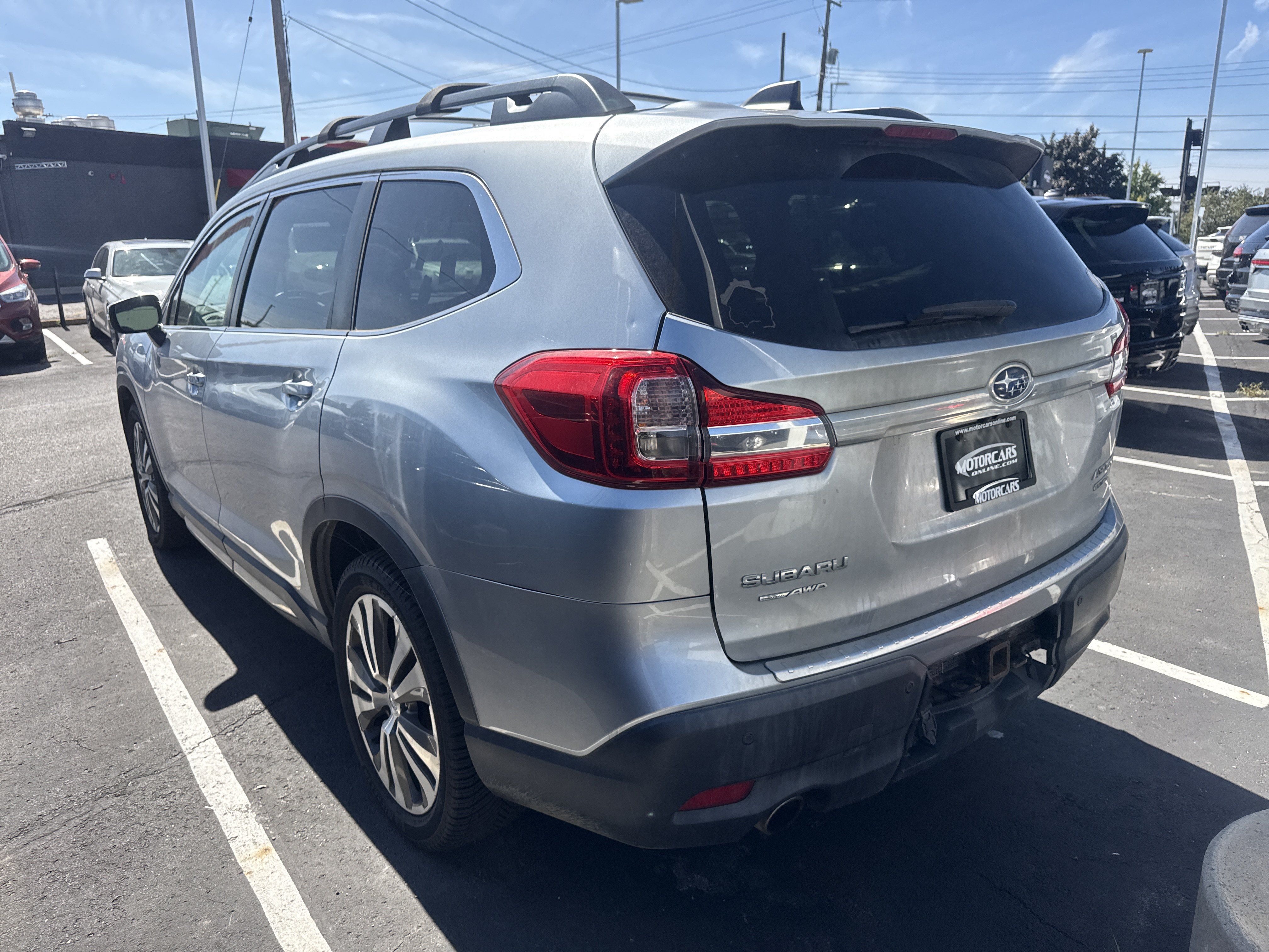 Used 2020 Subaru Ascent Limited w/ Popular Package #4 AWD/4WD image 2