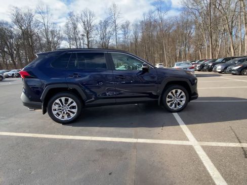 Certified 2025 Toyota RAV4 XLE Premium image 10