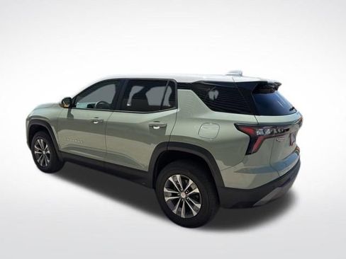 Used 2026 Chevrolet Equinox LT image 10