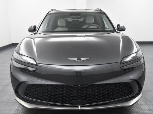 Used 2023 Genesis GV60 Performance image 2