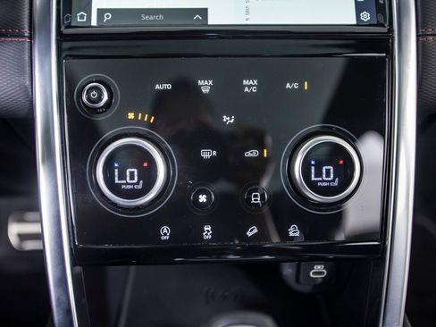 Used 2022 Land Rover Discovery Sport SE R-Dynamic image 36