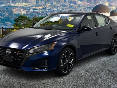 Used 2024 Nissan Altima 2.5 SR w/ SR Premium Package