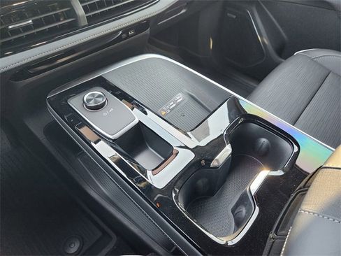 New 2026 Buick Enclave Sport Touring w/ Super Cruise Package image 17