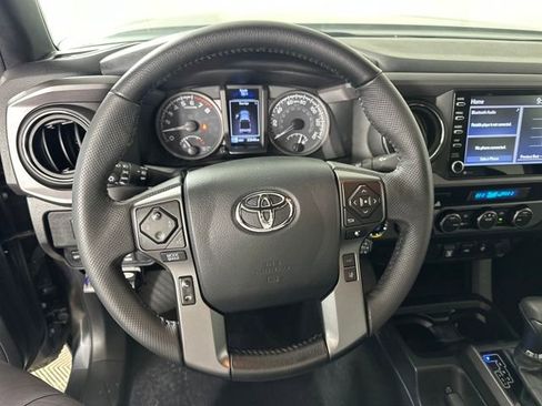 Used 2023 Toyota Tacoma TRD Off-Road image 14