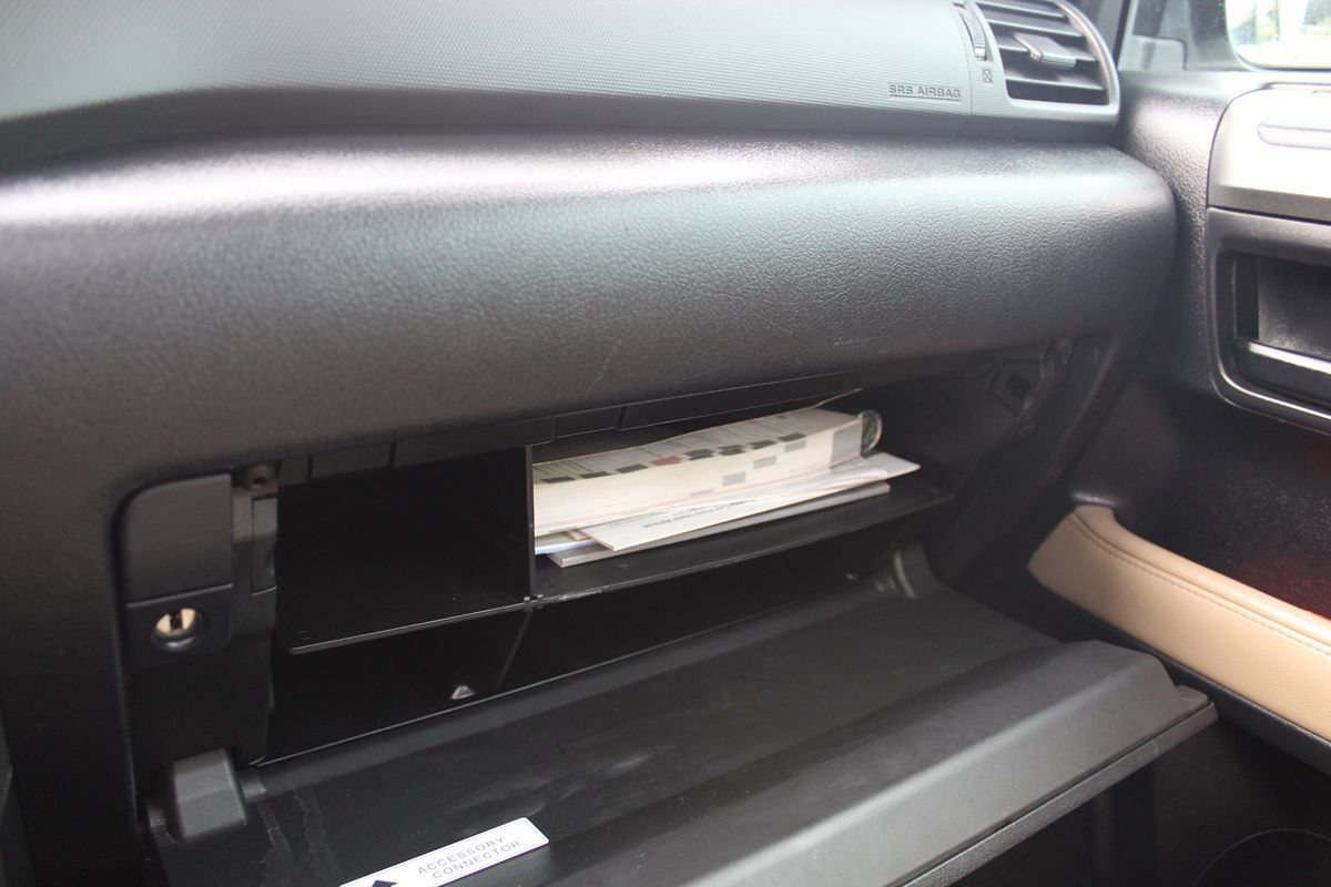 Used 2013 Toyota 4Runner Limited RWD image 33