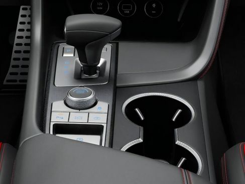 New 2025 Genesis G70 3.3T Advanced w/ Sport Prestige Package image 19